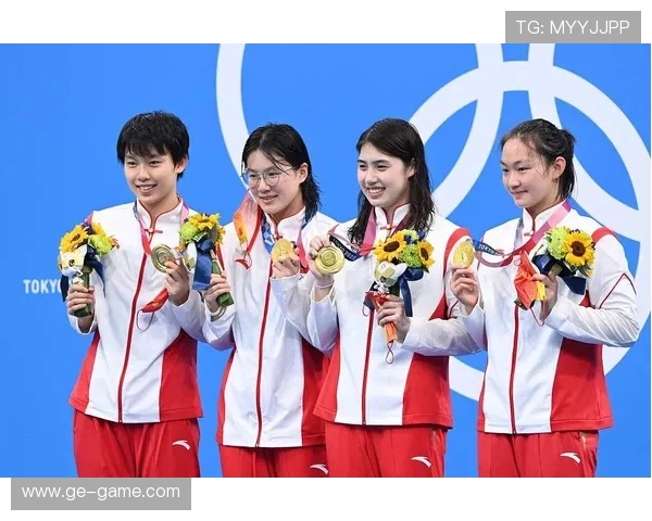 莉莉·金东京2020奥运摘金创佳绩，泳坛新星闪耀赛场