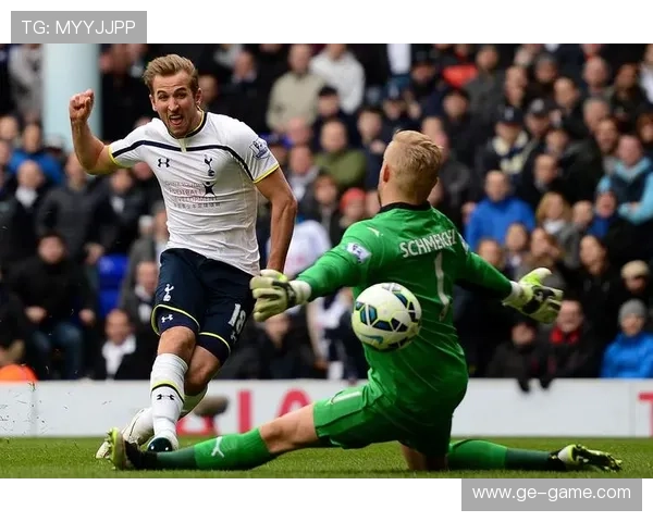 哈里·凯恩替补登场上演帽子戏法，球队逆转取胜