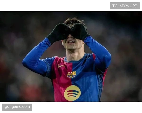 哈维·西蒙斯闪耀巴萨青训营，未来之星引多方关注