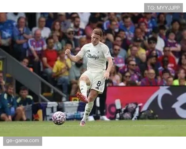 鲁本·塞勒斯执教英超球队迎突破，焕然一新氛围助球队表现亮眼