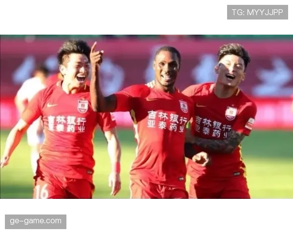 北京国安中场缺少关键连接点，组织推进效率受限